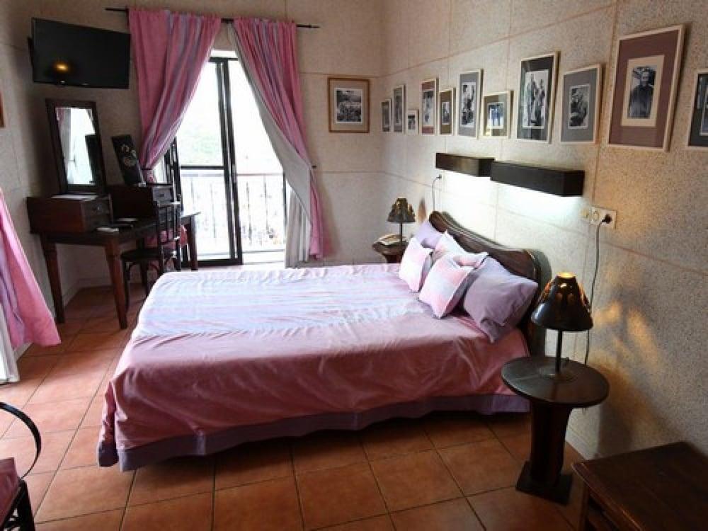 Hotel De La Poste Saint-Louis Esterno foto